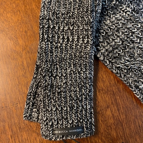 Rebecca Minkoff Arm Warmers & Beanie - Picture 4 of 6